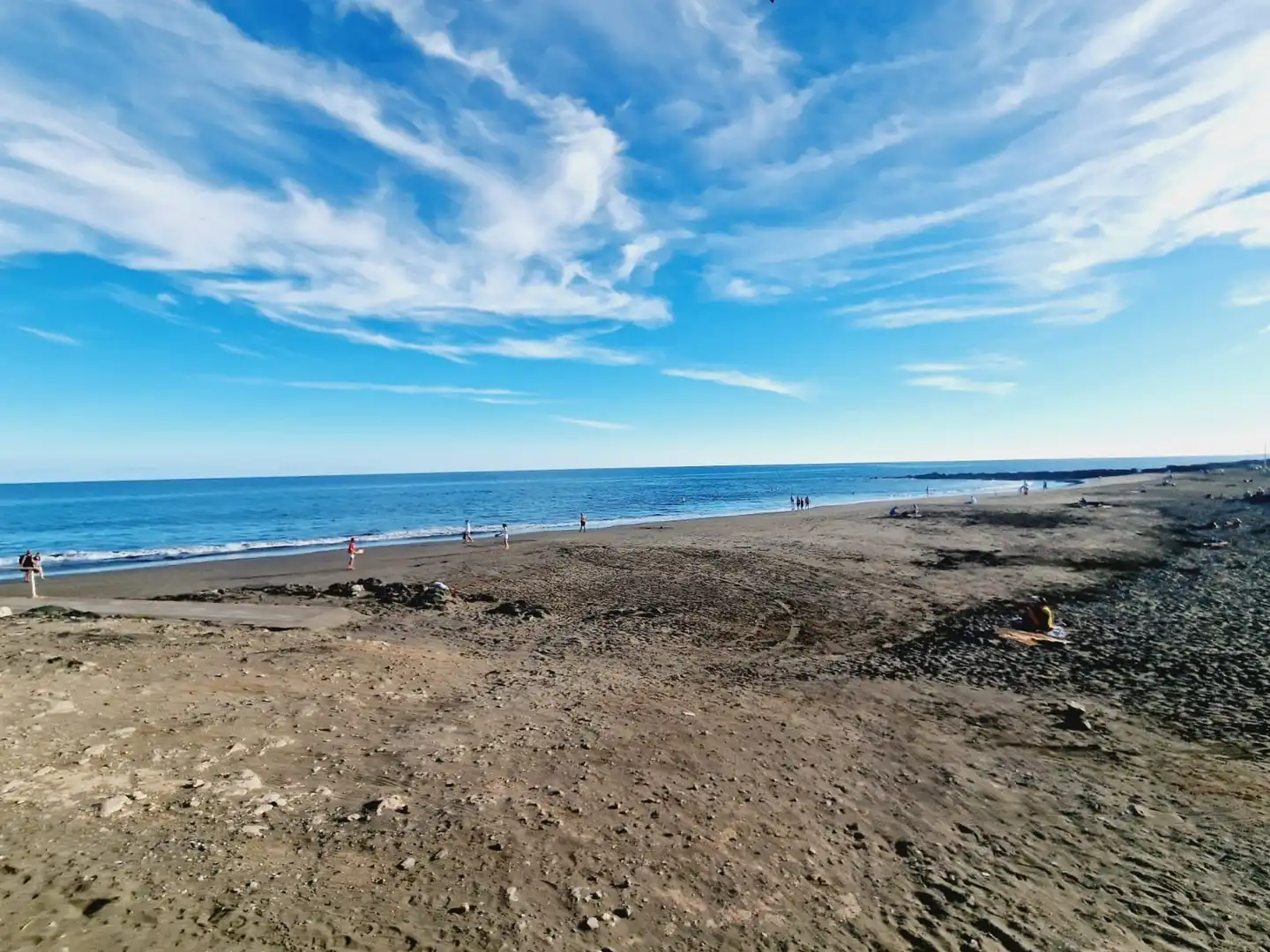 Vista exterior de Apartamento de alquiler en San Bartolomé de Tirajana con Terraza y Amueblado