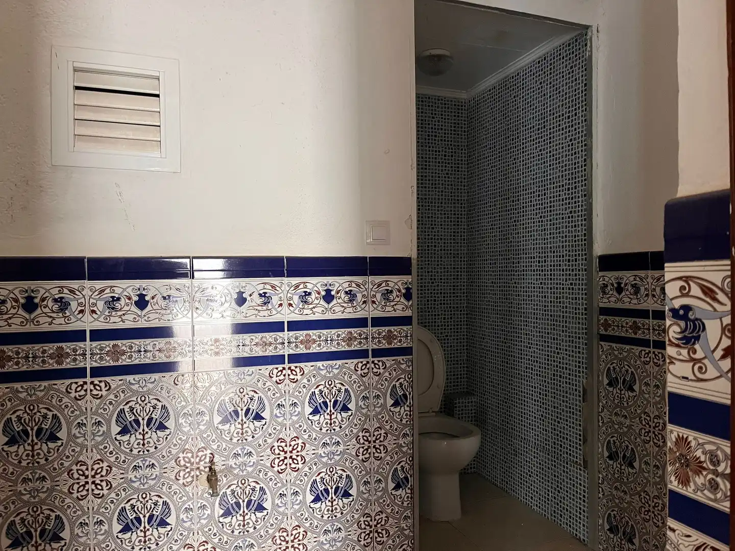 Bany de Casa adosada en venda en Estepa amb Terrassa