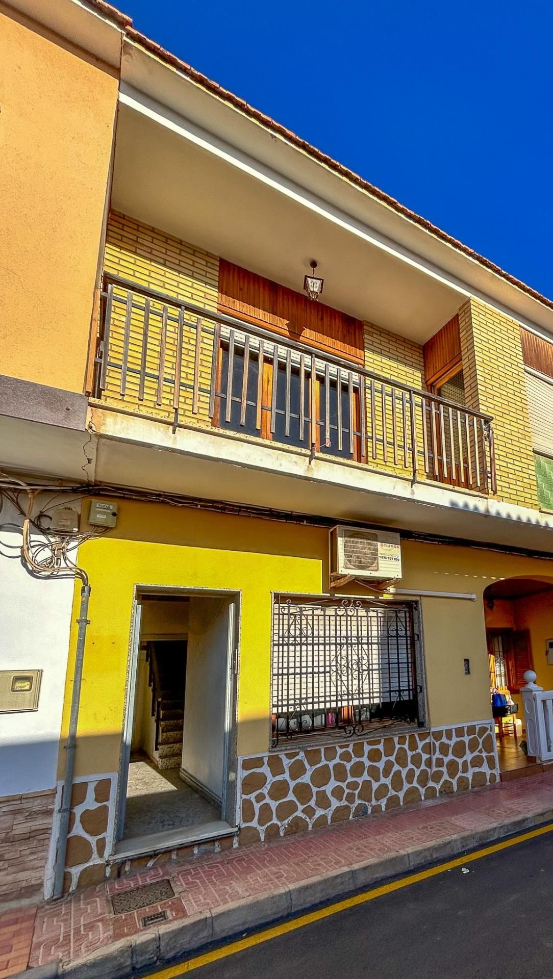 Vista exterior de Piso en venta en San Pedro del Pinatar con Terraza y Balcón