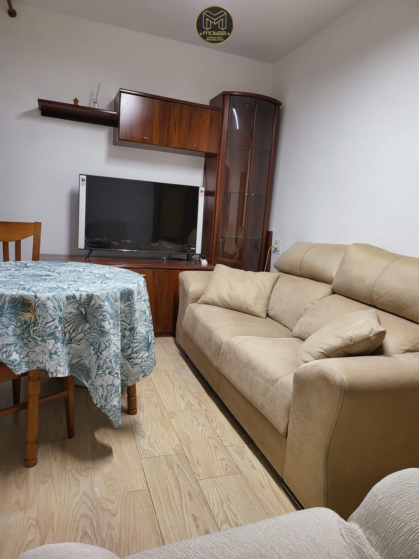 Sala de estar de Piso en venta en  Jaén Capital con Aire acondicionado