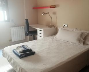Bedroom of Apartment to share in  Palma de Mallorca  with Furnished, Oven and Washing machine