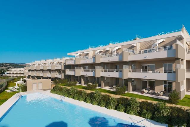 Piso en Venta en Avenida de los Escritores, 17 en Estepona Golf