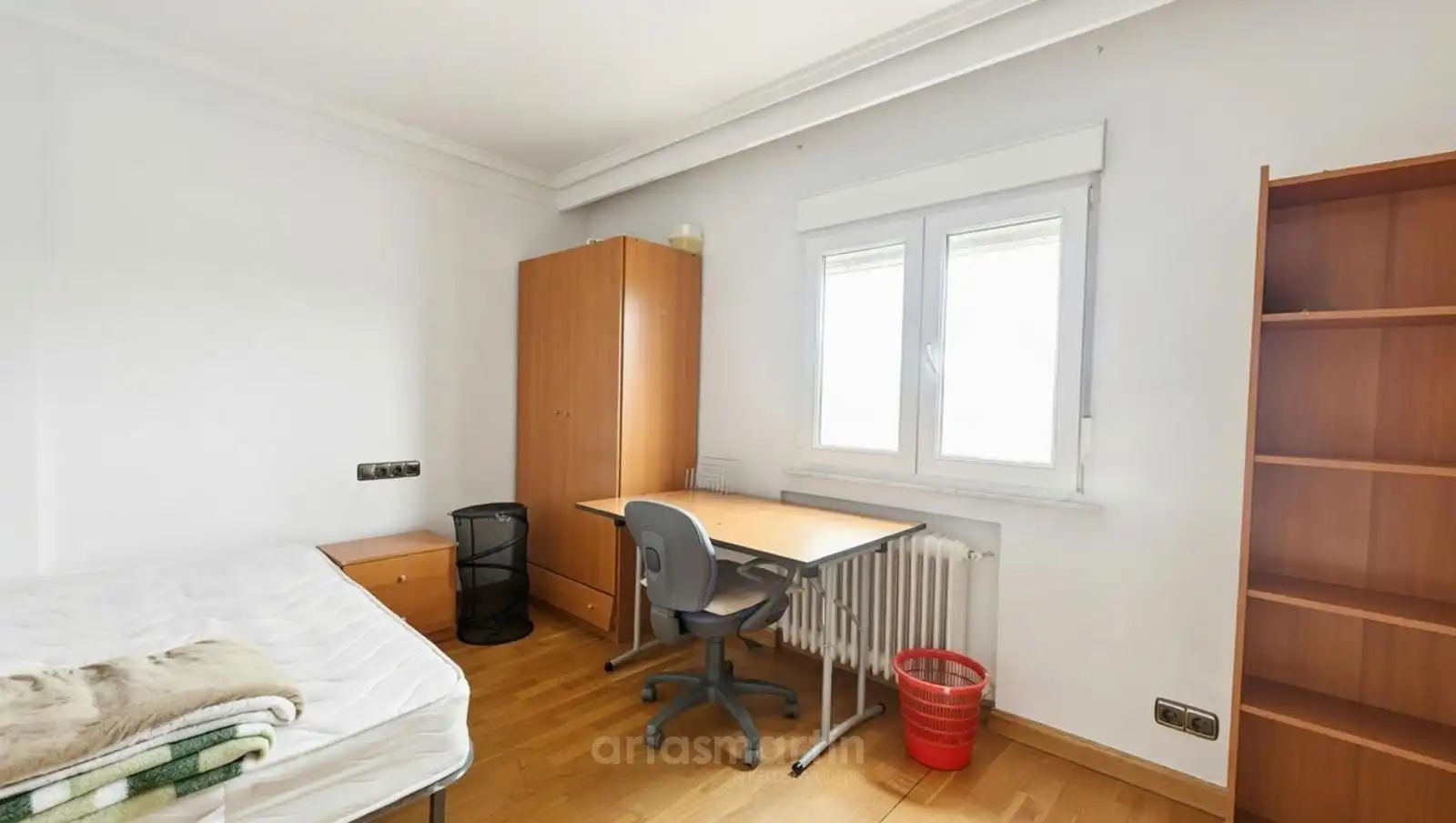 Habitación de Piso de alquiler en Salamanca con Calefacción, Terraza y Amueblado