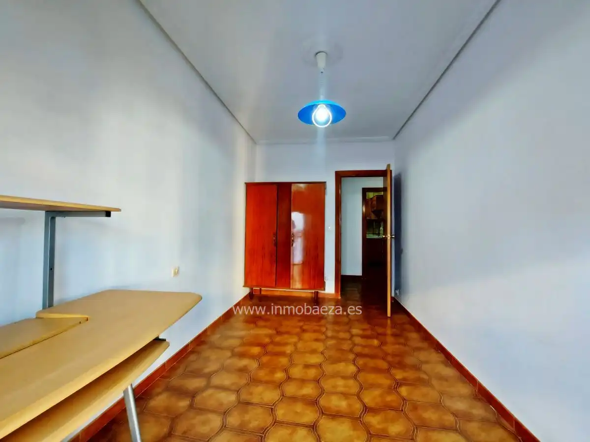Schlafzimmer von Wohnung zum Verkauf in Baeza mit Heizung und Terrasse
