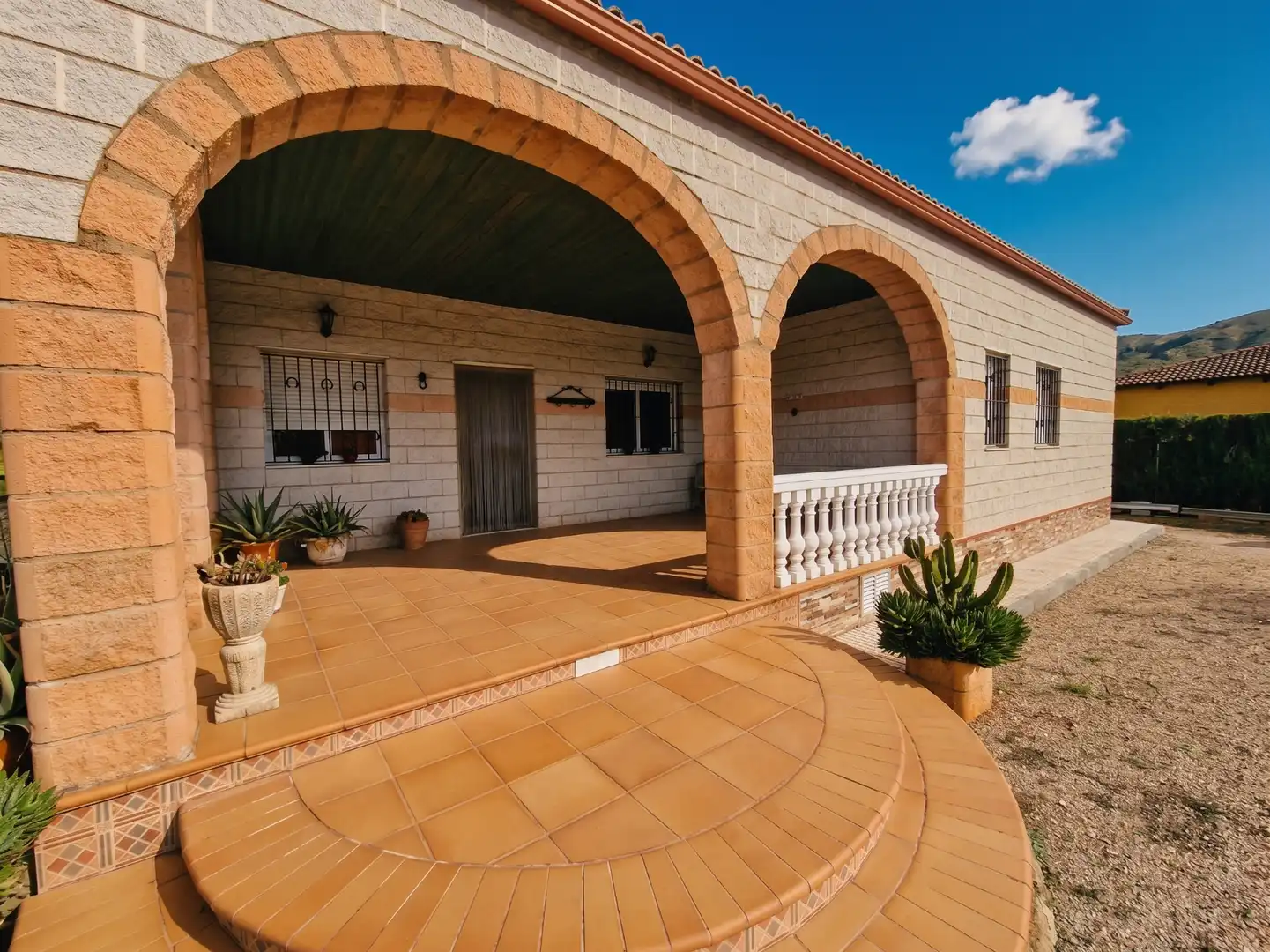 Terraza de Casa o chalet en venta en Linares con Calefacción, Jardín privado y Amueblado