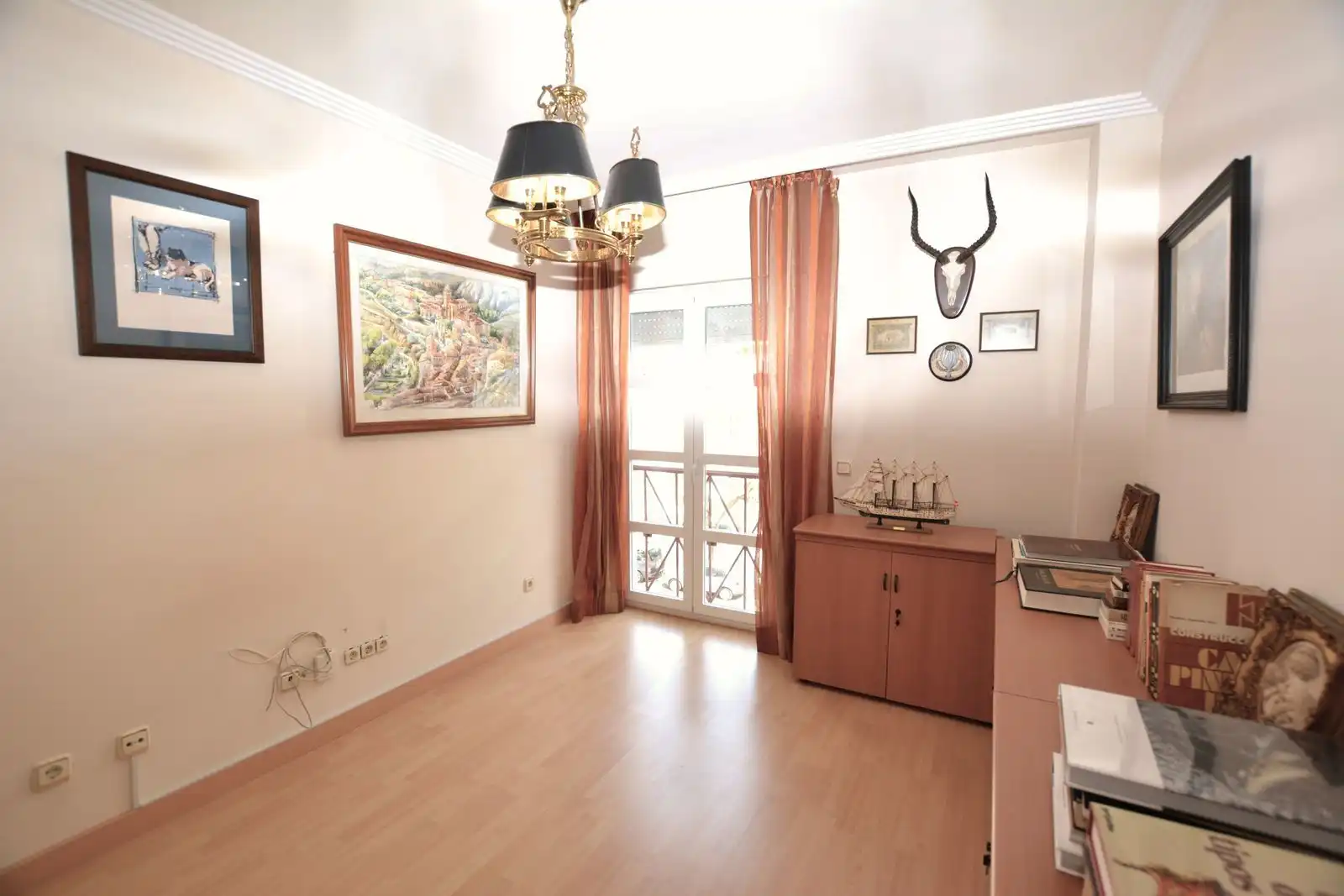 Habitación de Apartamento en venta en Marbella con Terraza, Trastero y Amueblado