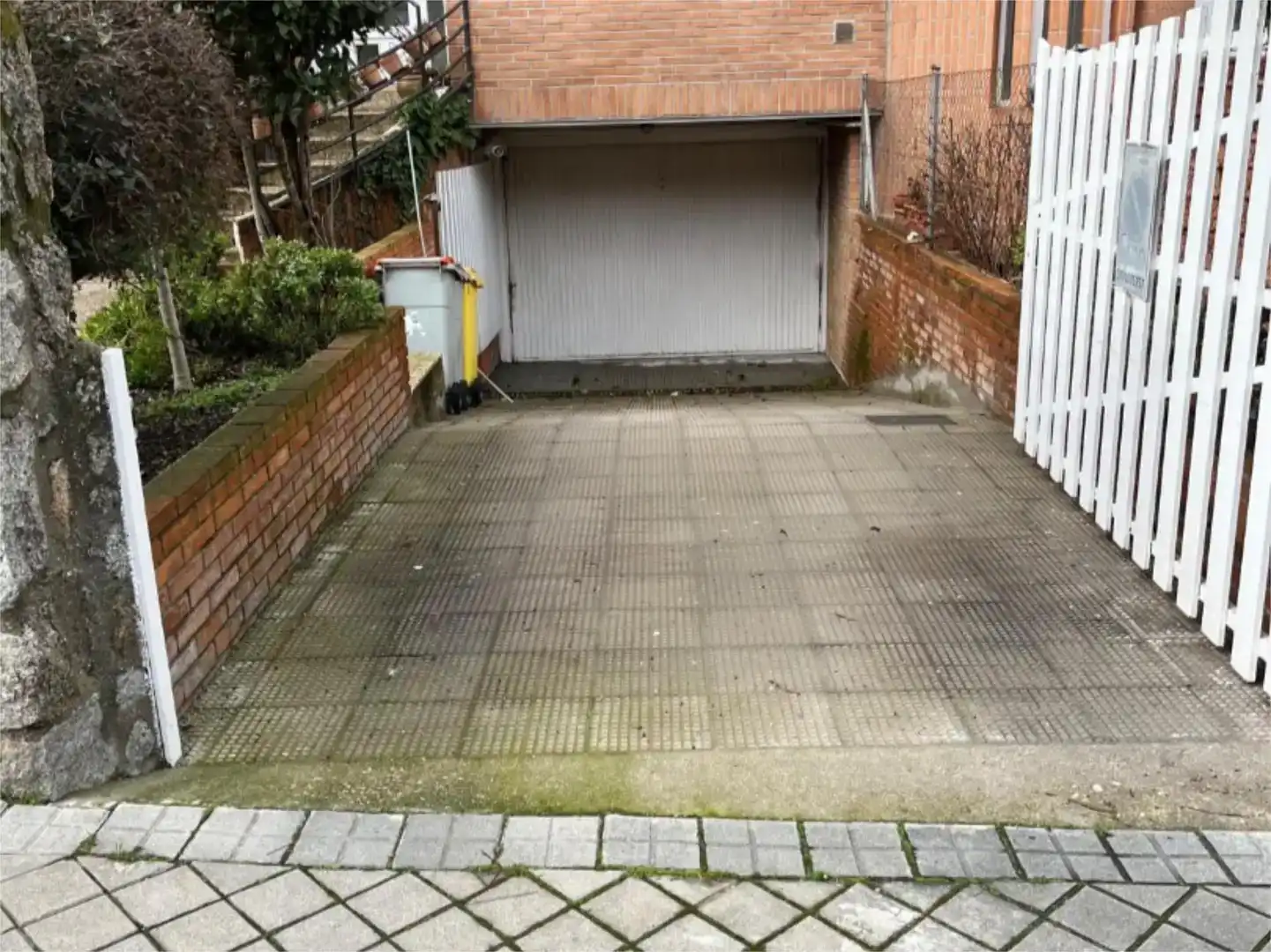 Parking de Piso en venta en  Madrid Capital con Aire acondicionado, Piscina y Balcón