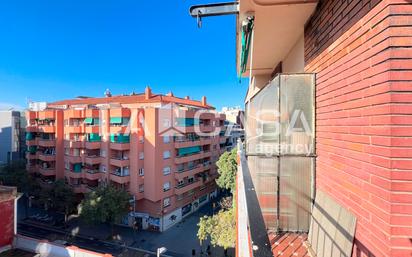 Vista exterior de Pis en venda en  Barcelona Capital amb Aire condicionat, Calefacció i Forn