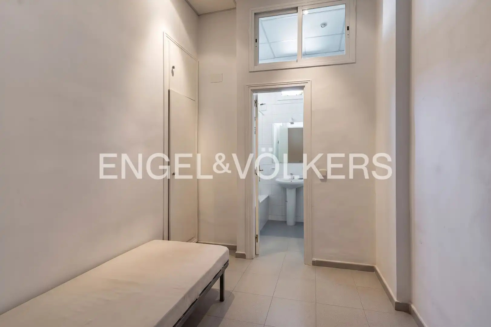 Detached homes for sale in Madrid  with Air Conditioner, Heating and Private garden