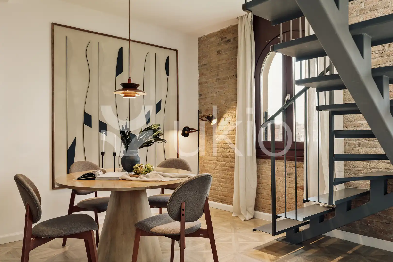 Menjador de Apartament de lloguer en Barcelona amb Aire condicionat, Calefacció i Terrassa