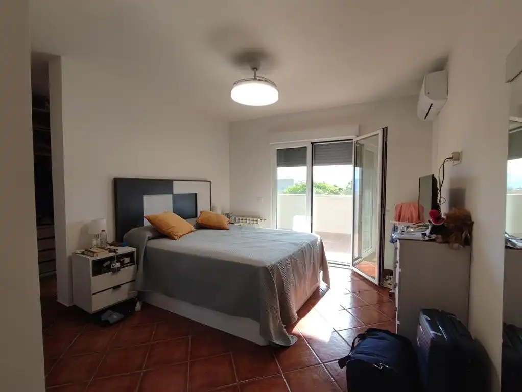 Dormitori de Casa o xalet en venda en Villa de Otura amb Aire condicionat, Calefacció i Terrassa