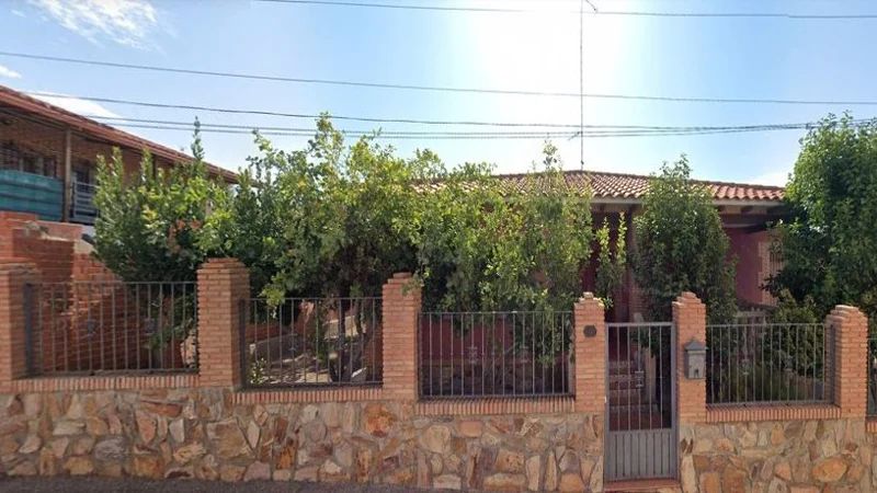 Exterior view of Industrial buildings for sale in El Carpio