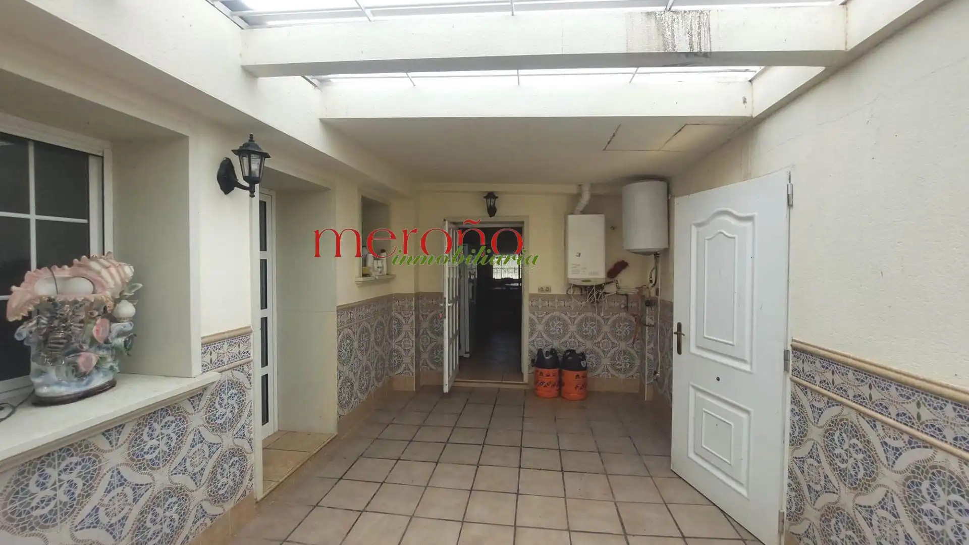 Haus oder Chalet zur Miete in Elche / Elx mit Privatgarten, Terrasse und Abstellraum