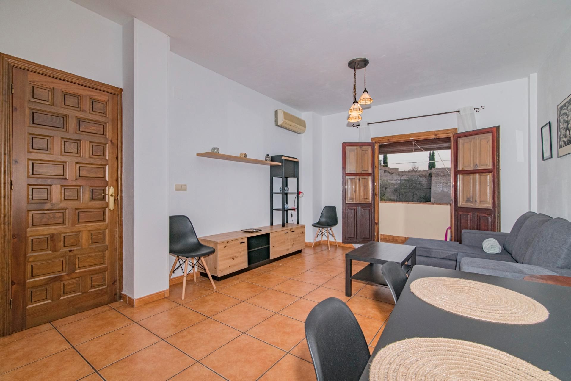 Living room of Flat for sale in  Granada Capital  with Air Conditioner, Heating and Terrace