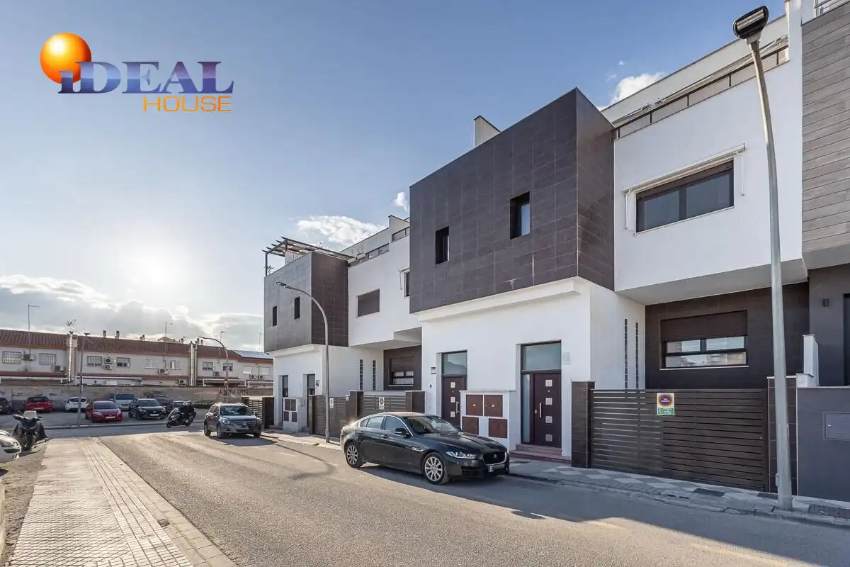 Casa en venta en Maracena, imagen 2