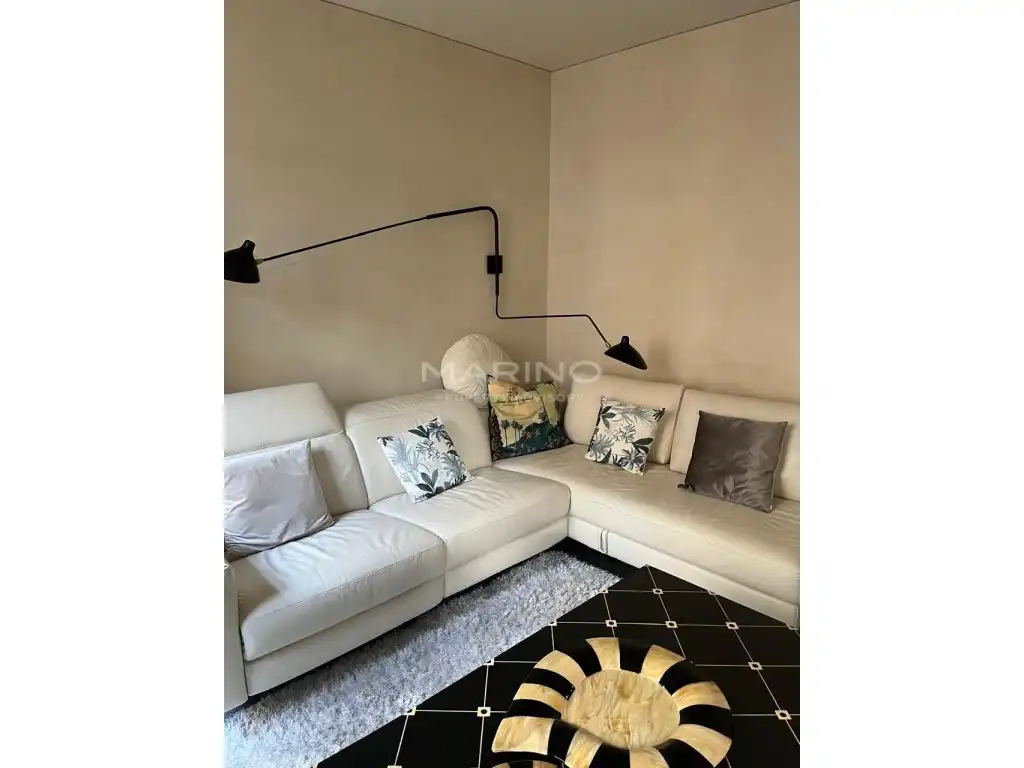 Wohnzimmer von Wohnung zum Verkauf in Barcelona mit Klimaanlage und Balkon