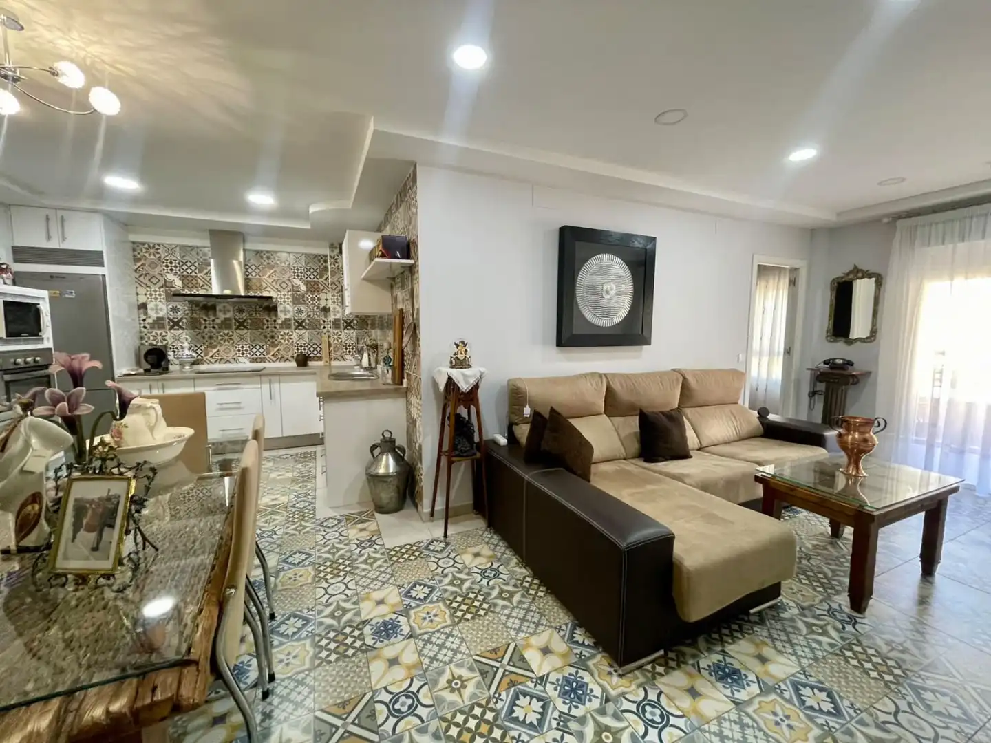Wohnzimmer von Wohnung zum Verkauf in Valdepeñas mit Heizung, Terrasse und Balkon