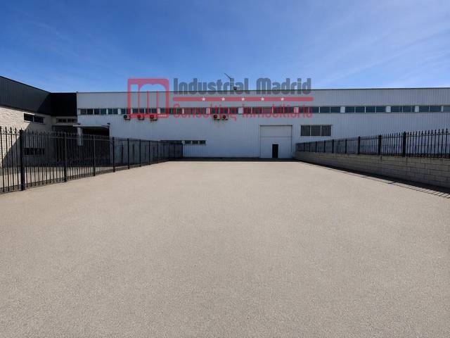 Nave industrial en Alquiler en Loeches