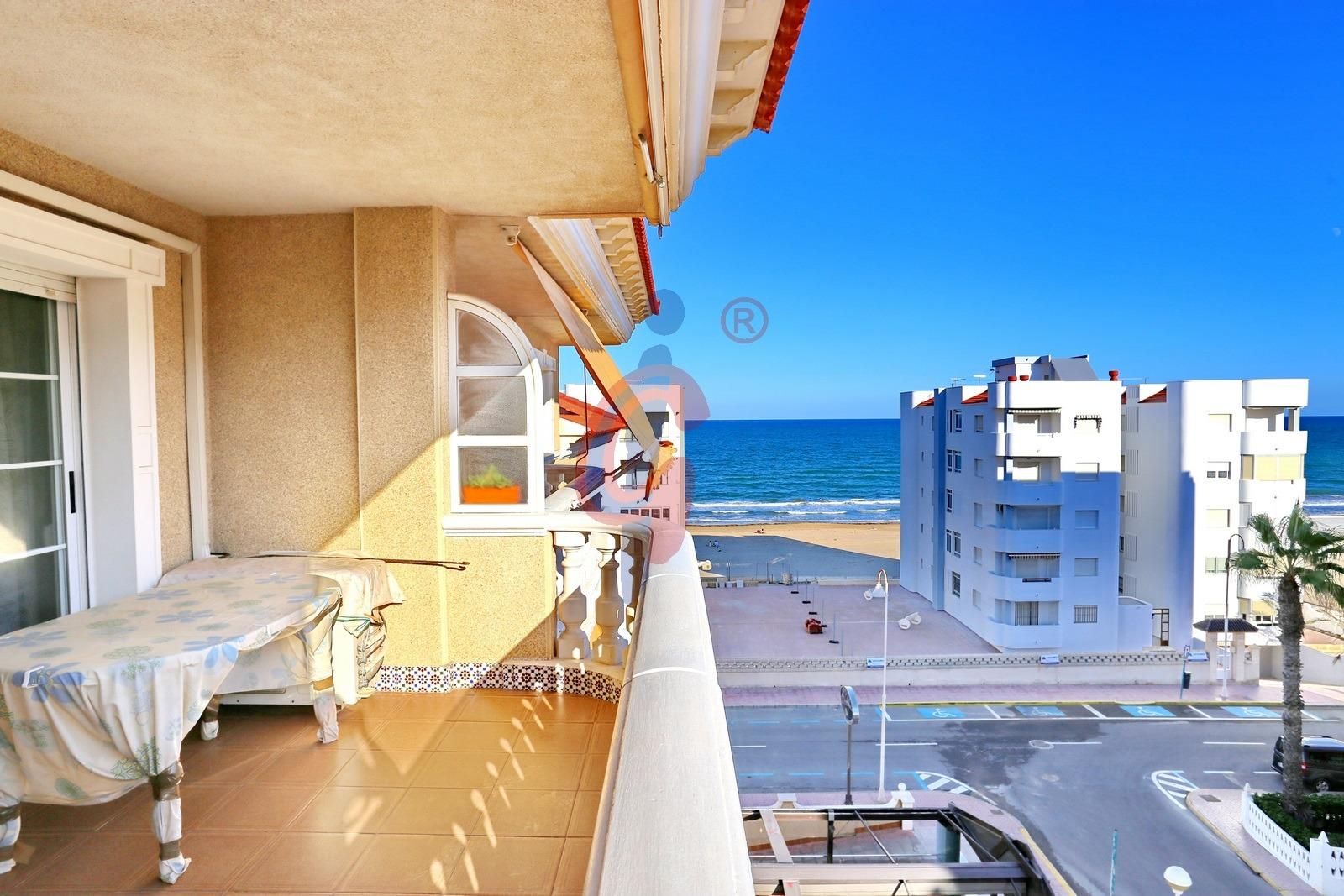 Bedroom of Apartment for sale in Guardamar del Segura  with Air Conditioner, Terrace and Balcony