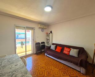 Living room of Apartment for sale in Alicante / Alacant  with Balcony