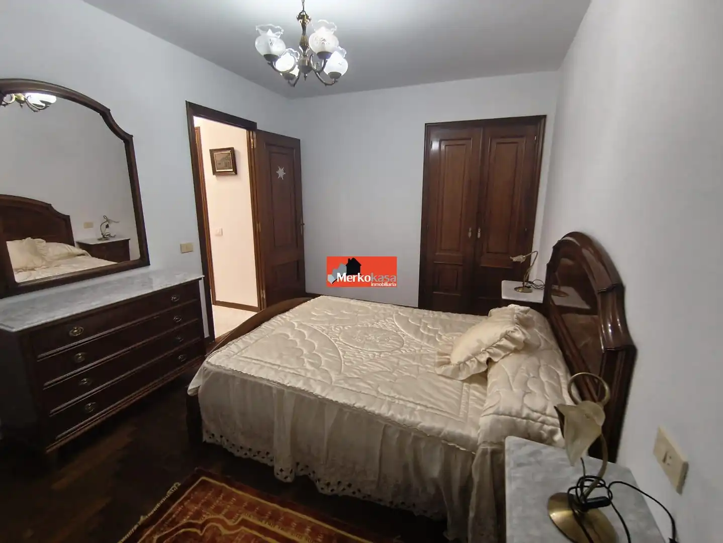 Habitación de Apartamento de alquiler en Lugo con Calefacción, Trastero y Amueblado