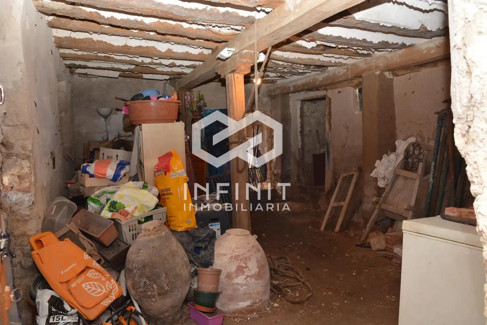 Casa o xalet en venda en Moratilla de los Meleros amb Traster i Balcó