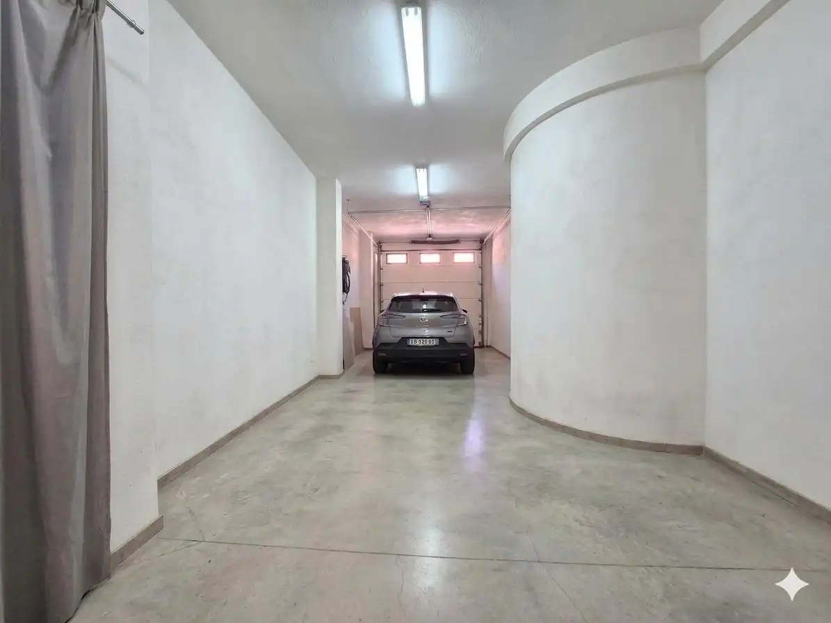 Parking de Casa o chalet en venta en Les Alqueries / Alquerías del Niño Perdido con Aire acondicionado, Calefacción y Terraza
