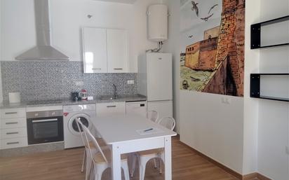 Kitchen of Flat to rent in  Cádiz Capital  with Air Conditioner and Balcony