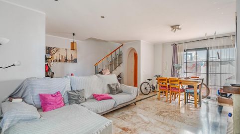 Foto 2 de Casa adosada en venta en Cancelada, Estepona