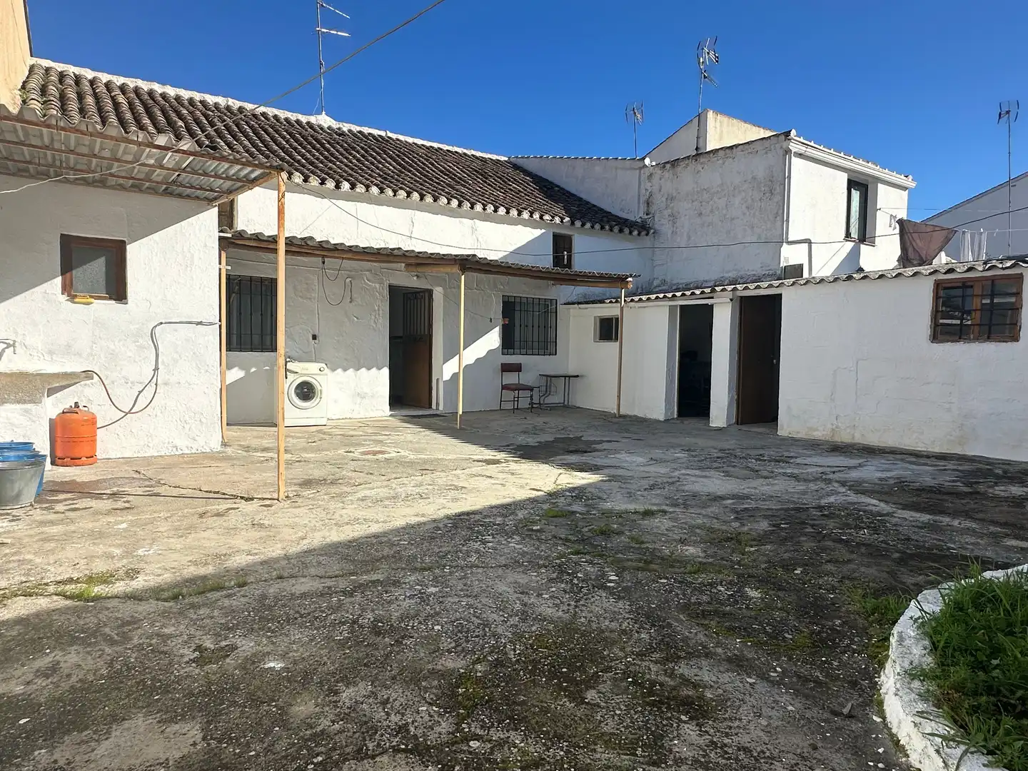 Vista exterior de Casa o xalet en venda en Archidona amb Terrassa i Moblat