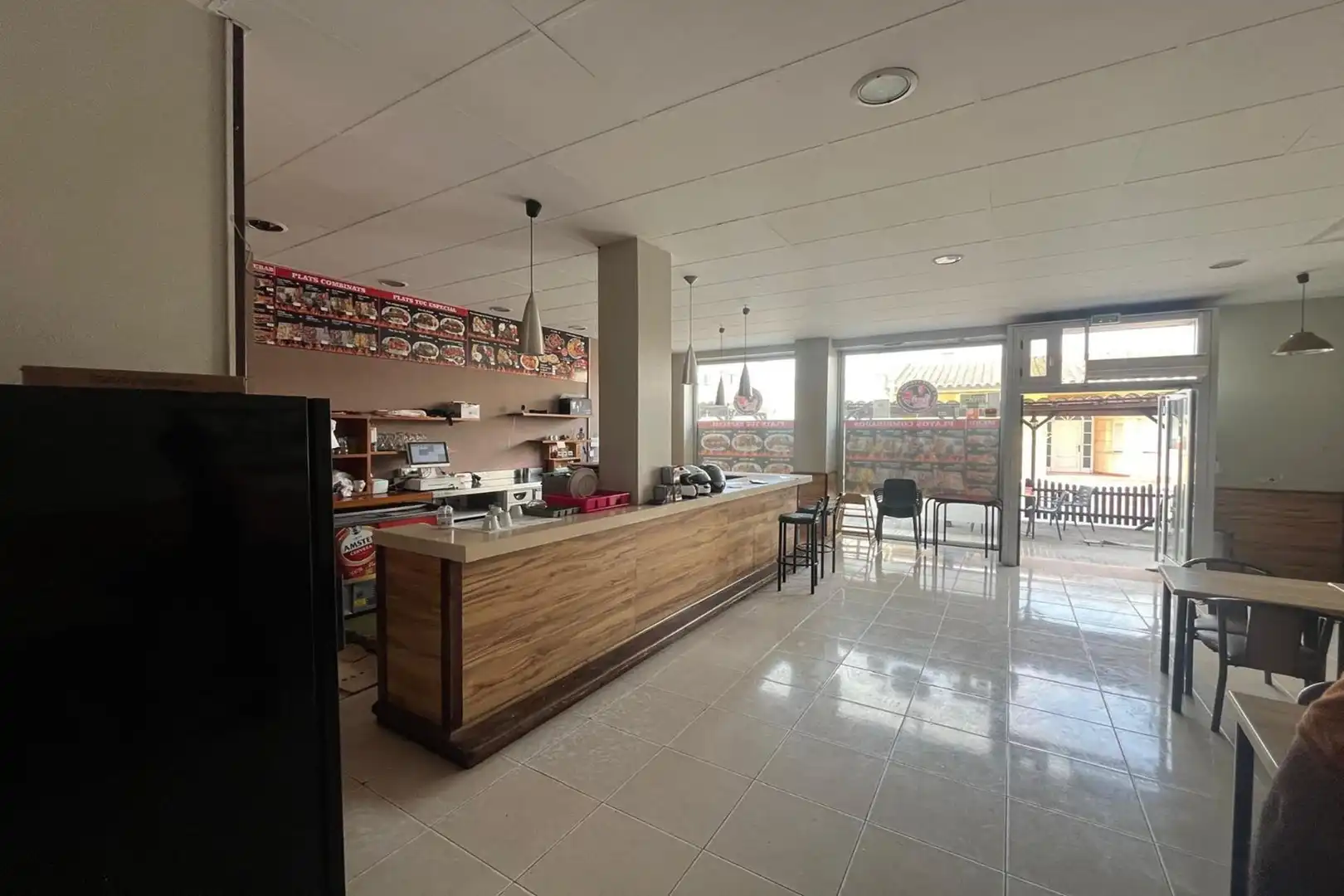 Business premises for sale in ROBERT GRAUPERA, imagen 3