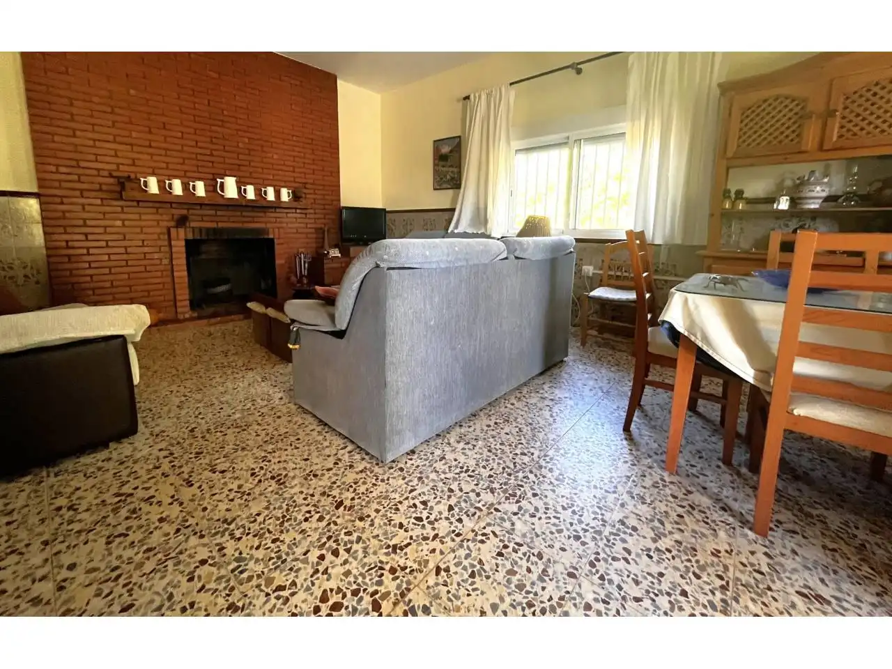 Sala de estar de Casa o chalet en venta en Valverde del Camino con Jardín privado, Terraza y Amueblado