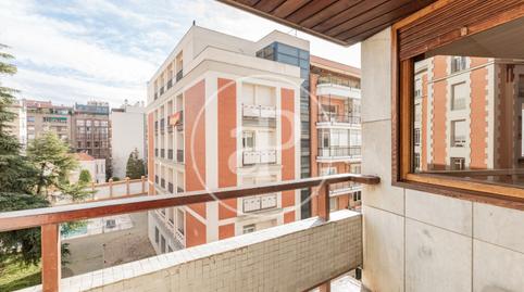 Photo 2 of Flat to rent in Calle de Núñez de Balboa, Castellana, Madrid