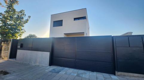 Foto 3 de Casa adosada en venda a Los Hueros, Madrid