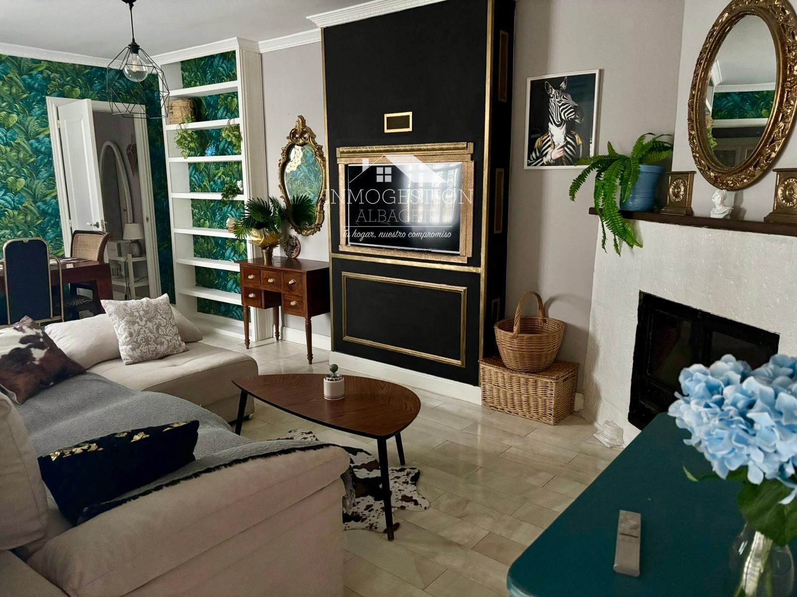 Sala d'estar de Casa adosada en venda en  Albacete Capital amb Aire condicionat, Calefacció i Terrassa