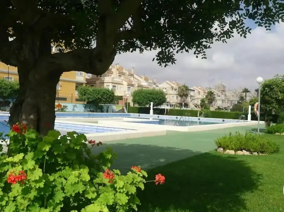 Fotografía del inmueble reportado: 680 €/mes — Torreblanca, Torrevieja