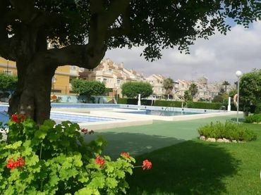 Apartament amb piscina de lloguer a Nueva Torrevieja - Aguas Nuevas