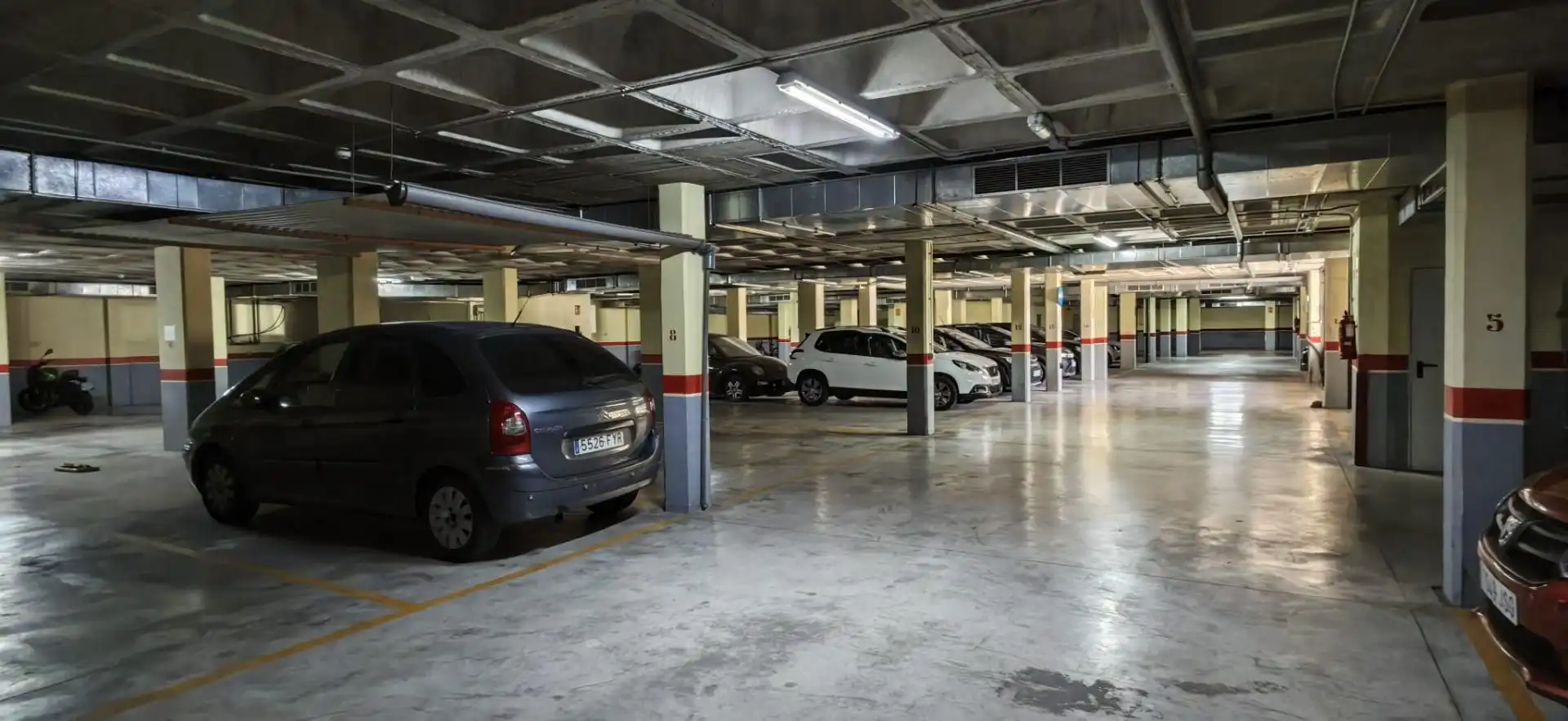 Parkplatz von Wohnung zur Miete in Murcia mit Klimaanlage, Abstellraum und Möbliert