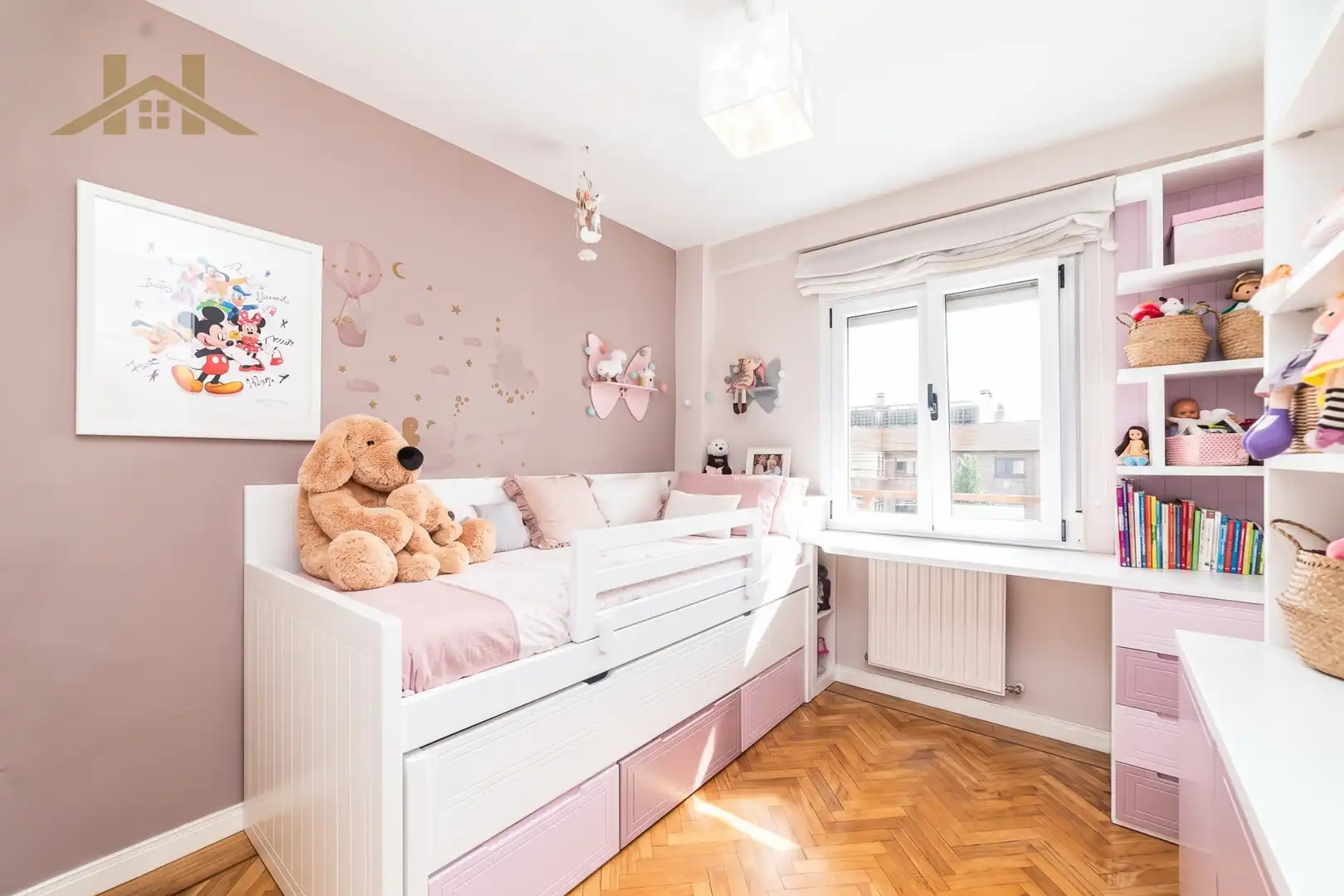 Habitación de Piso en venta en Avenida Europa
