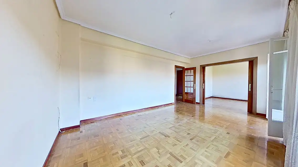 Sala d'estar de Pis en venda en  Pamplona / Iruña amb Terrassa i Balcó