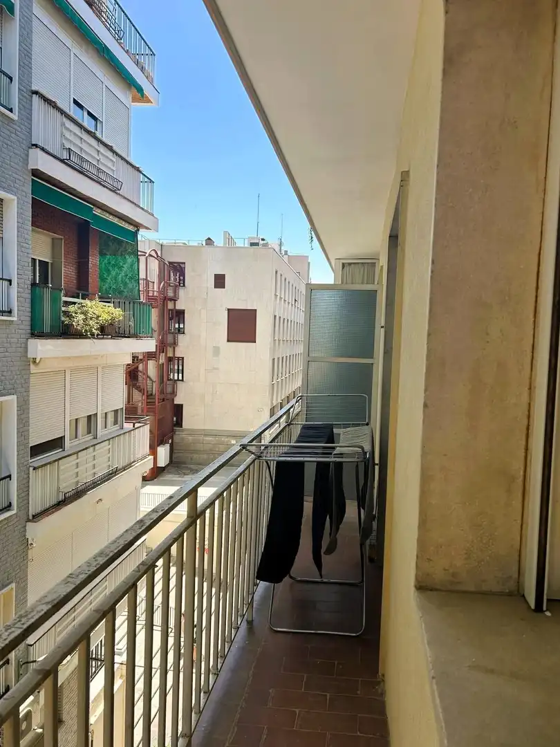 Apartament de lloguer a Calle SANTA BARBARA, Centro - Sagrario