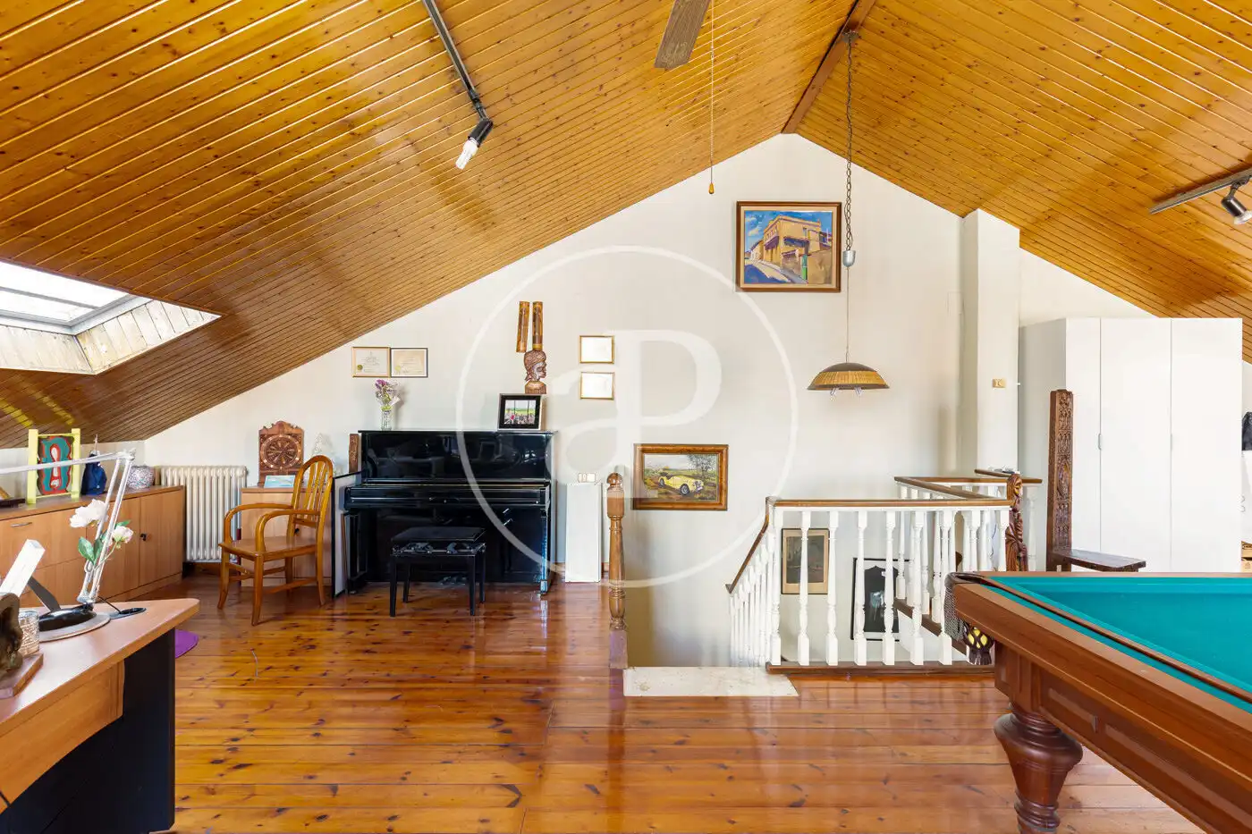 Living room of Houses for sale in Montcada i Reixac  with Air Conditioner, Heating and Terrace