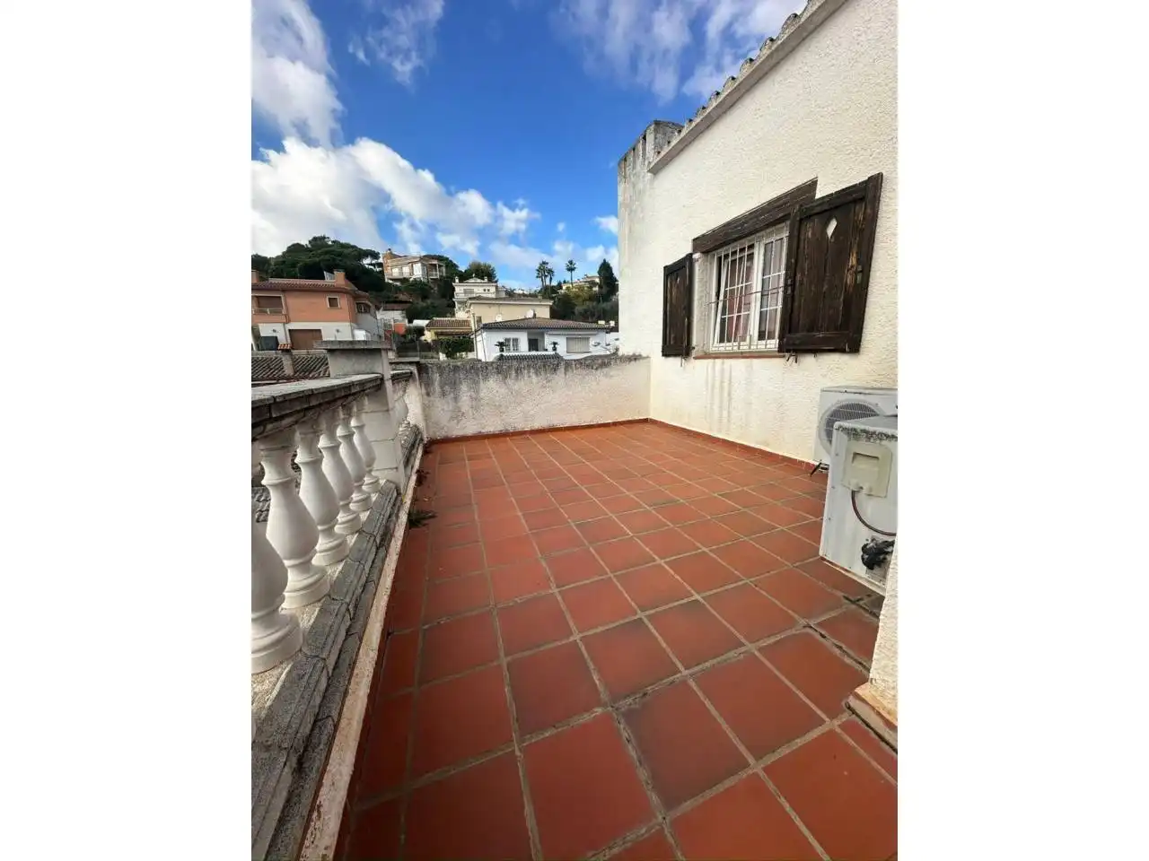 Vista exterior de Casa o xalet en venda en Lloret de Mar amb Aire condicionat, Calefacció i Jardí privat