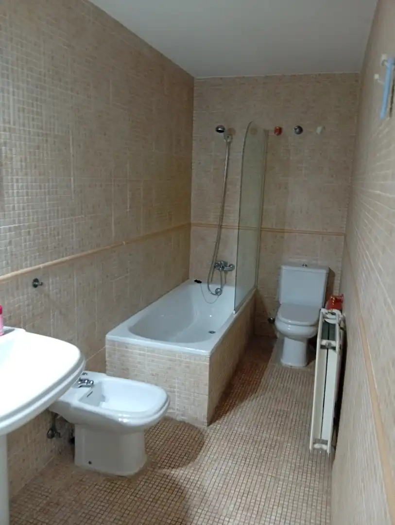 Baño de Piso en venta en Madrid con Aire acondicionado, Calefacción y Trastero