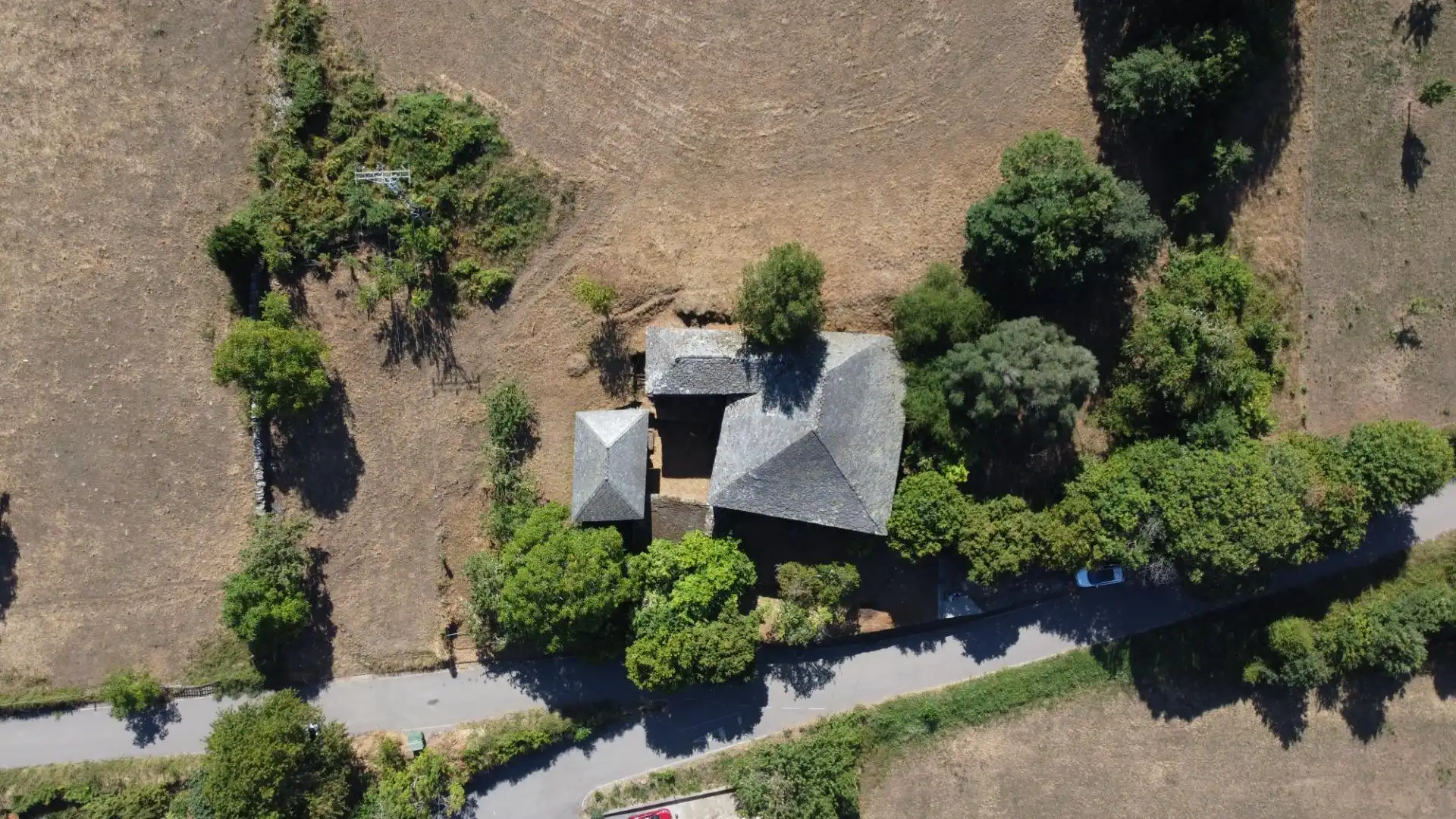 Casa o xalet en venda en Allande amb Jardí privat i Balcó