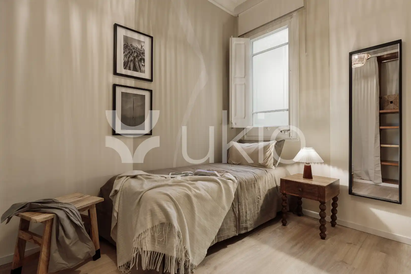 Bedroom of Apartments for rent in Barcelona  with Air Conditioner, Heating and Furnished
