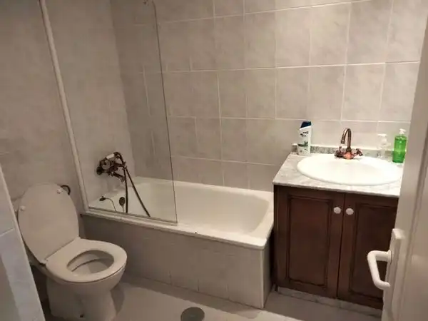Bathroom of Flat for rent in Almuñécar  with Terrace, Furnished and Oven