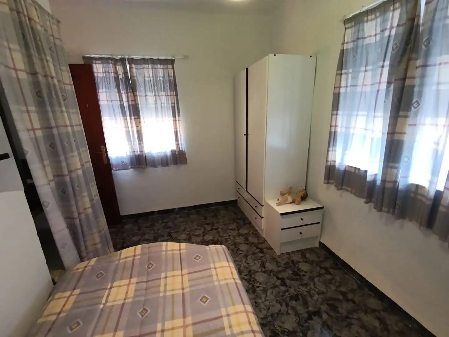 Dormitori de Casa o xalet en venda en Linares amb Aire condicionat, Calefacció i Terrassa