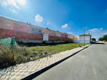 Terreno residenziale in vendita a Calle ANTONIO MACHADO 35