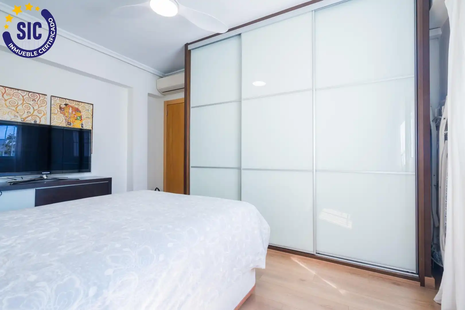 Habitación de Ático en venta en Valencia con Aire acondicionado, Calefacción y Parquet
